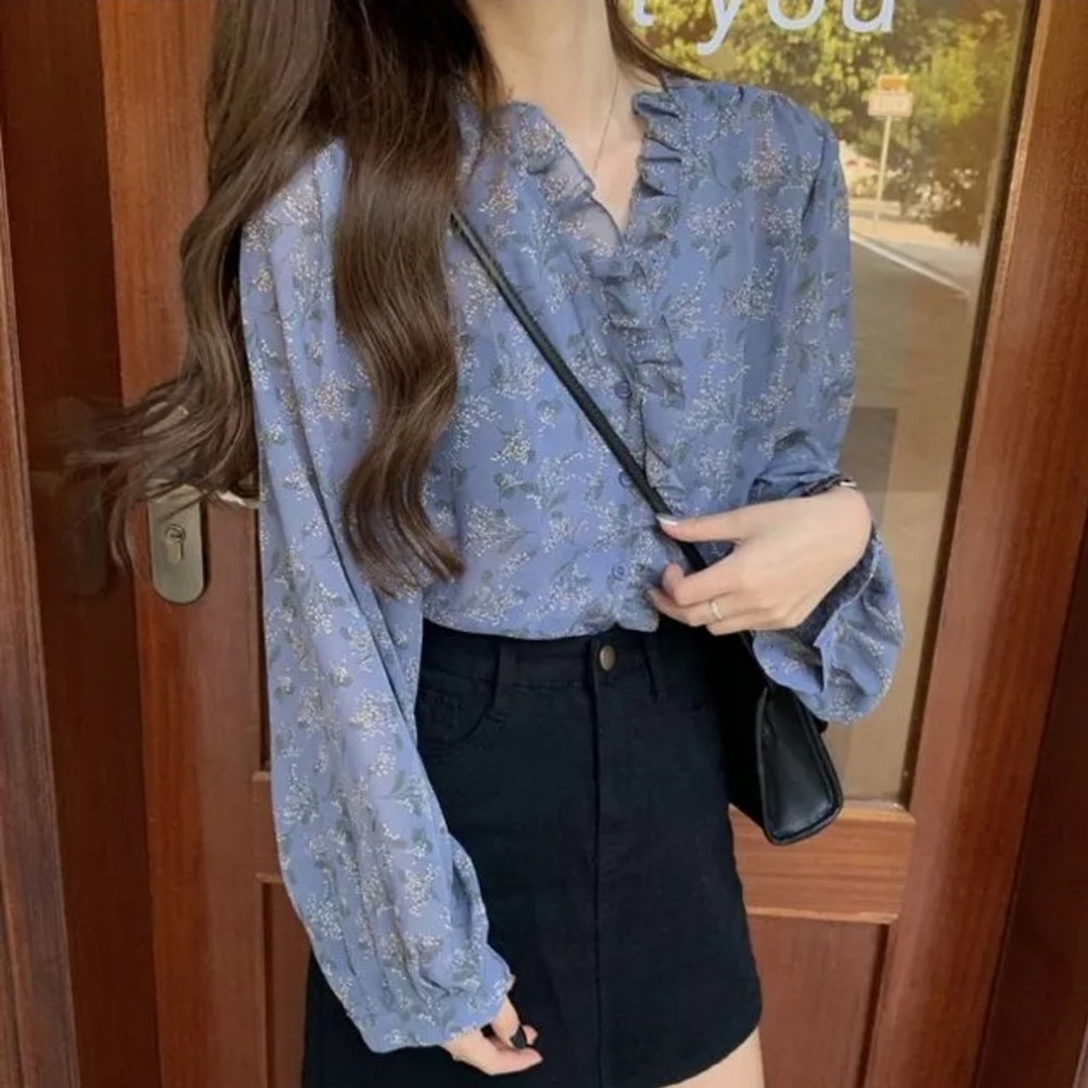 Cute Sheer Blue Floral Longsleeve Blouse